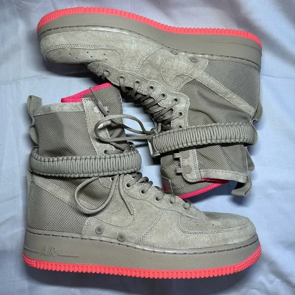 Nike SF Air Force 1 Rush Coral Size 10 - Picture 3 of 7